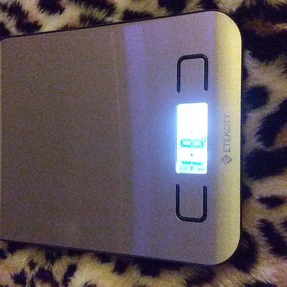 Digital Kitchen Scale - Picture 3 of 6